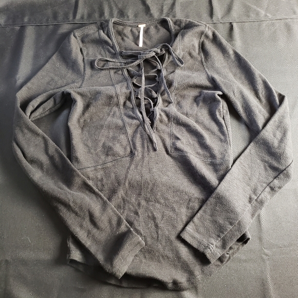 Free People Seamless Lace‎ Up Layering Long Sleeve Top Black Small - Picture 2 of 6